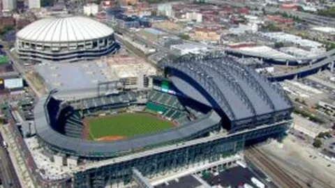 北大男足爆冷失利后走红，门将独揽30球受瞩目